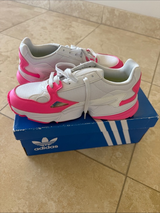 adidas Shoes - adidas White & Pink Falcon W Sneakers